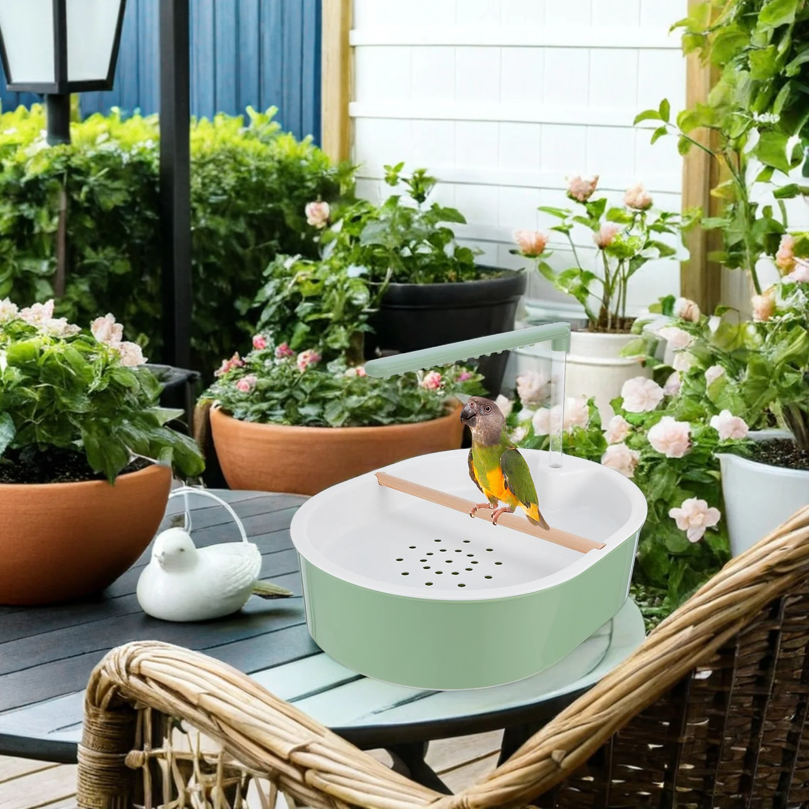 

Automatic Bird Bath with Pump Pet Bathtub for Parrots Budgies Cockatiels Indoor Cage Shower Tub Non-Slip Base Easy Clean