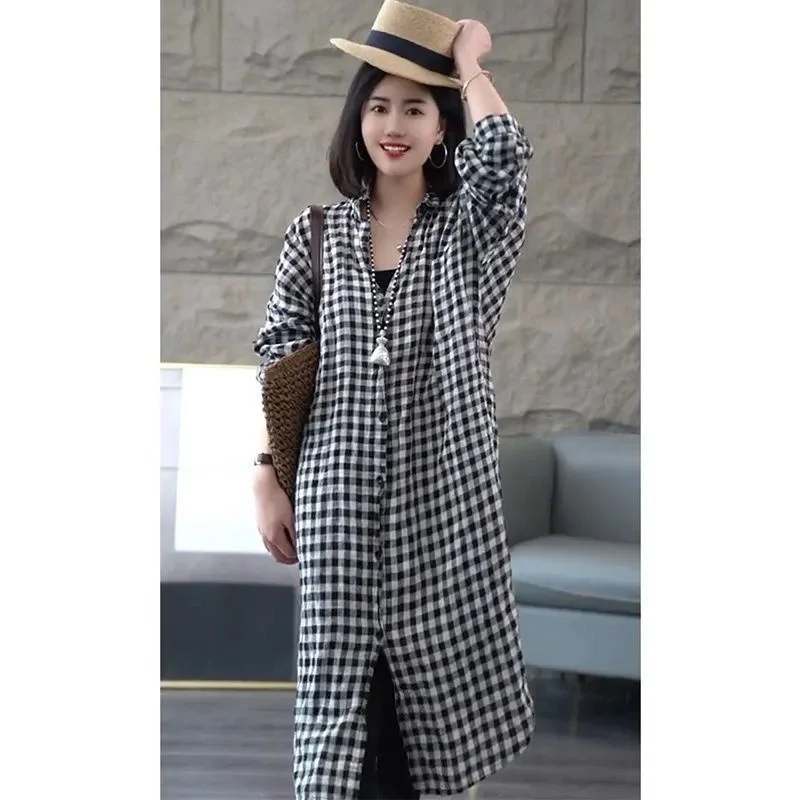 Checkered Long Sleeved Shirt for Women's Spring/Summer 2024 Loose Mid Length Thin Sun Protection Clothing for Women's Outerwear