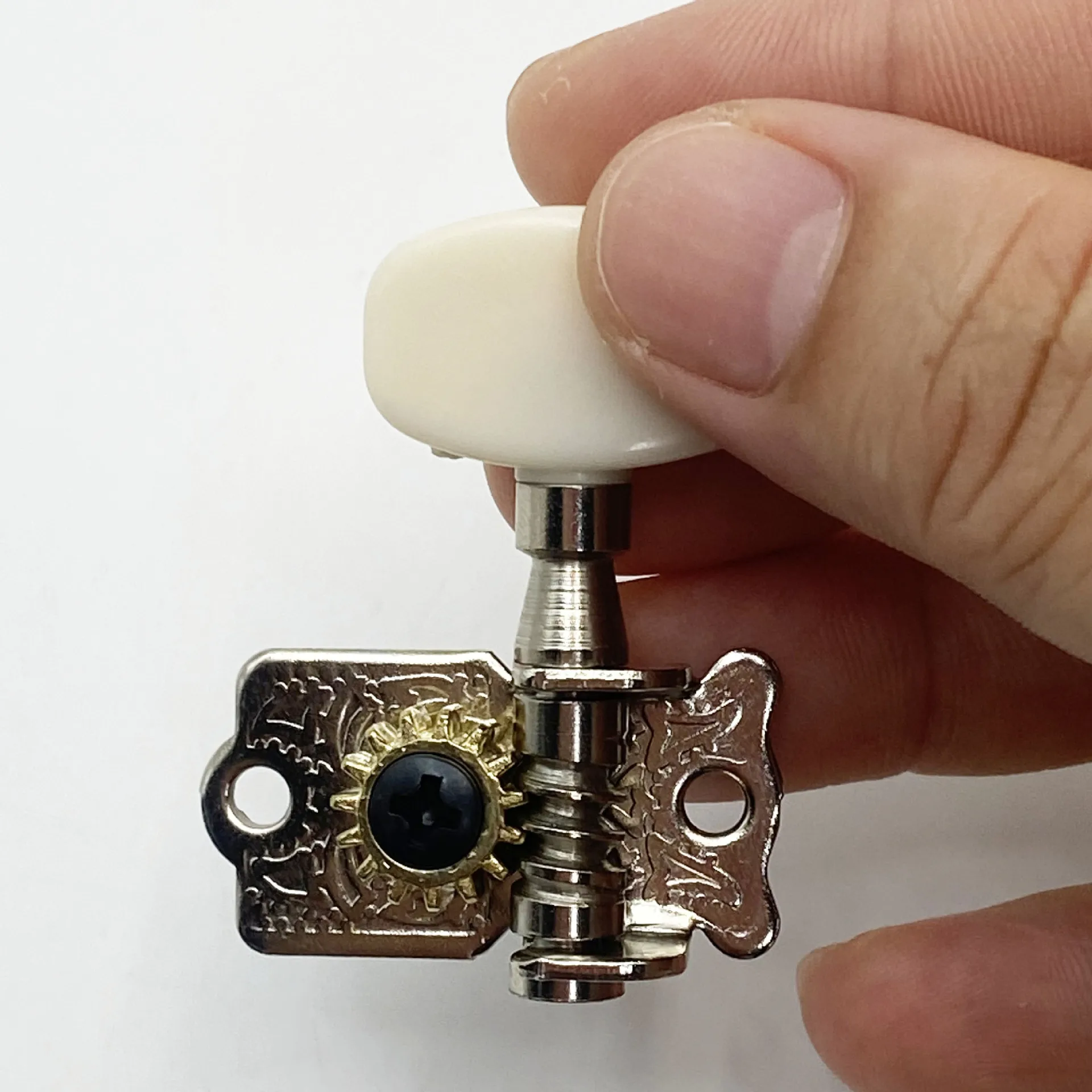 Acoustic Guitar Square White Knob Double Hole Steel Post Machine Head String Winder Guitar Single Open Gear Tuning Peg