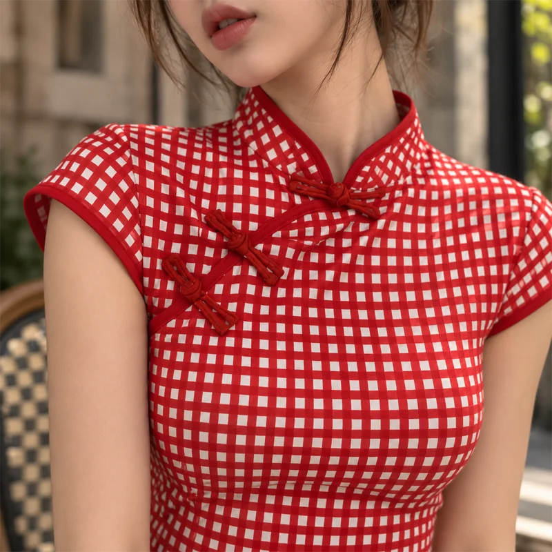 2026 Sommer Neues Damen-Kurzarm-T-Shirt mit Gingham-Karo, Mandarin-Kragen, Froschknopf, Slim Fit, Vintage Chinesischer Stil, Lässiges Oberteil – Detail 10