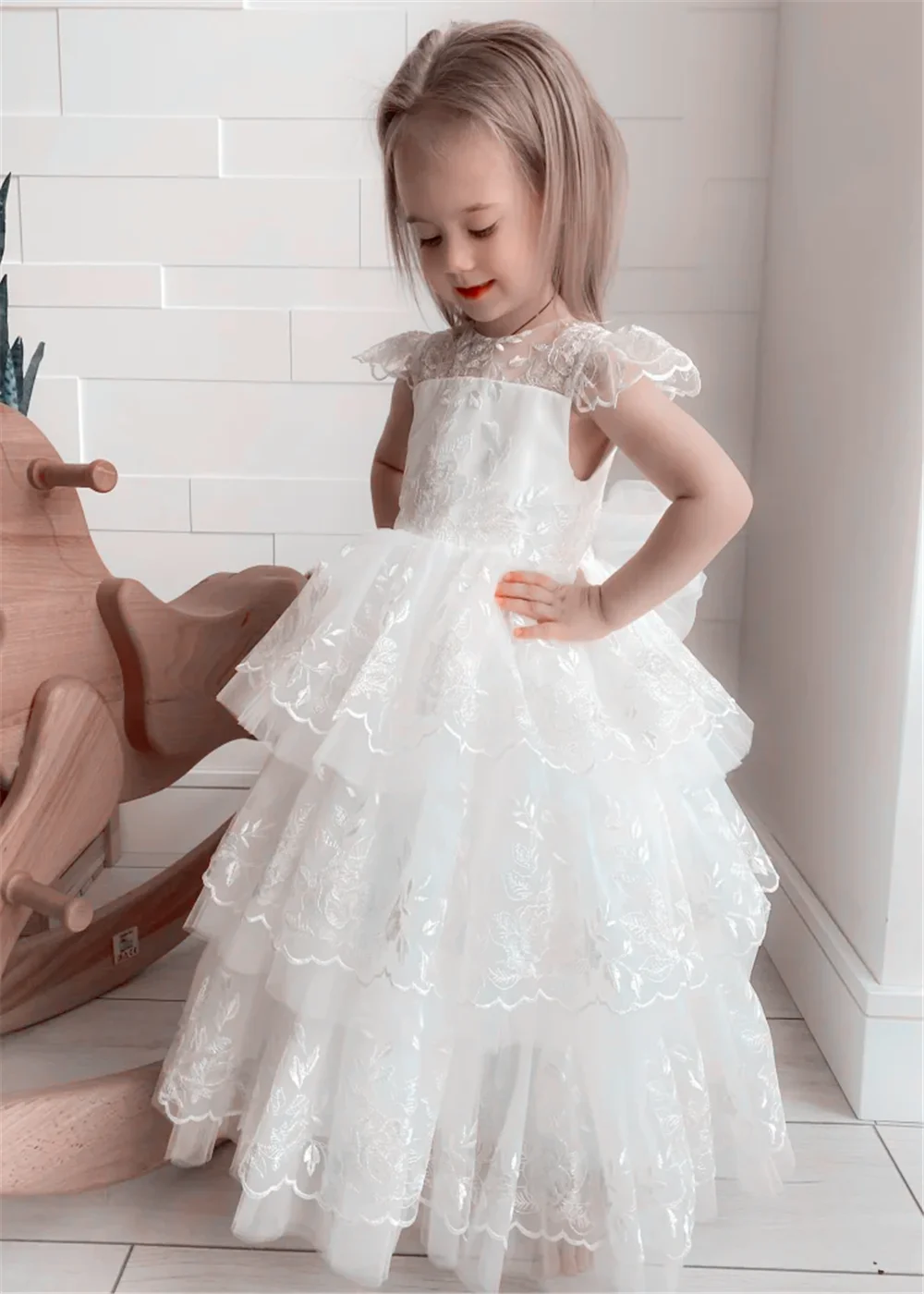 Vestidos de flores blancas para niña, apliques escalonados con lazo, Manga corta para boda, regalo de cumpleaños para niños, fiesta, vestidos de primera comunión