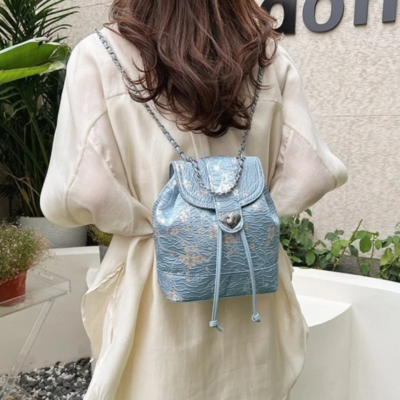 

Ladies Sweet Handbag Charming Design And Romantic Style Perfect For Date Nights And Special Outings