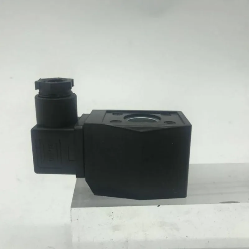 صمام كهرومغناطيسي صمام المياه لفائف 220 فولت 24 فولت 12 فولت 2/4/6 دقيقة 1 بوصة 2 بوصة #5