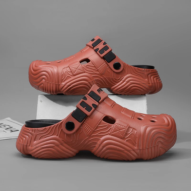 

Summer Clogs For Men Outdoor Beach Sandals Soft Anti-slip Slippers New Design Men Casual Garden Shoes Male Beach Sandals