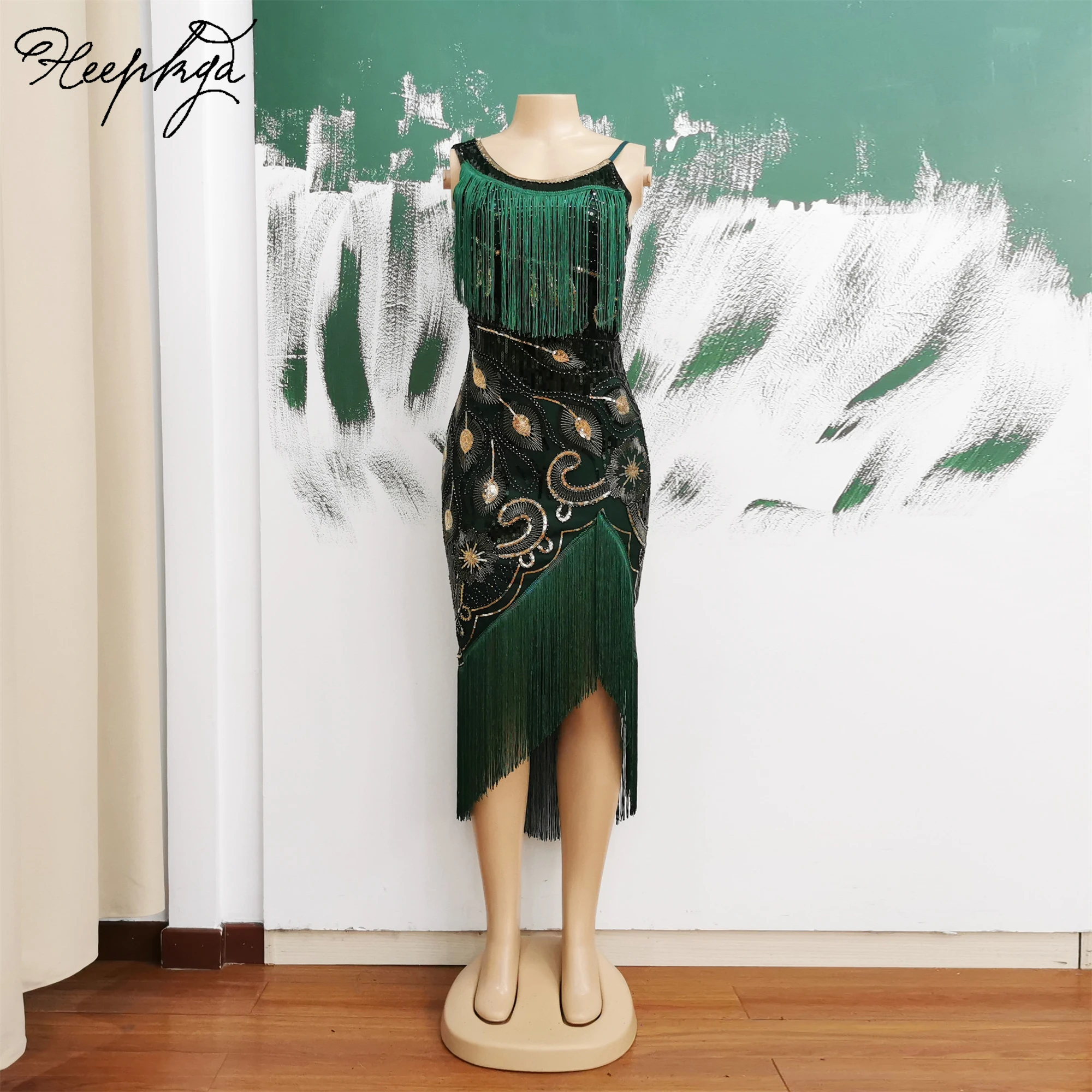 

Plus Size 2024 Short Green Evening Dress Tassel Peacock Appliques Sheath Knee Length Women Formal Occasion Gowns Robe De Soiree