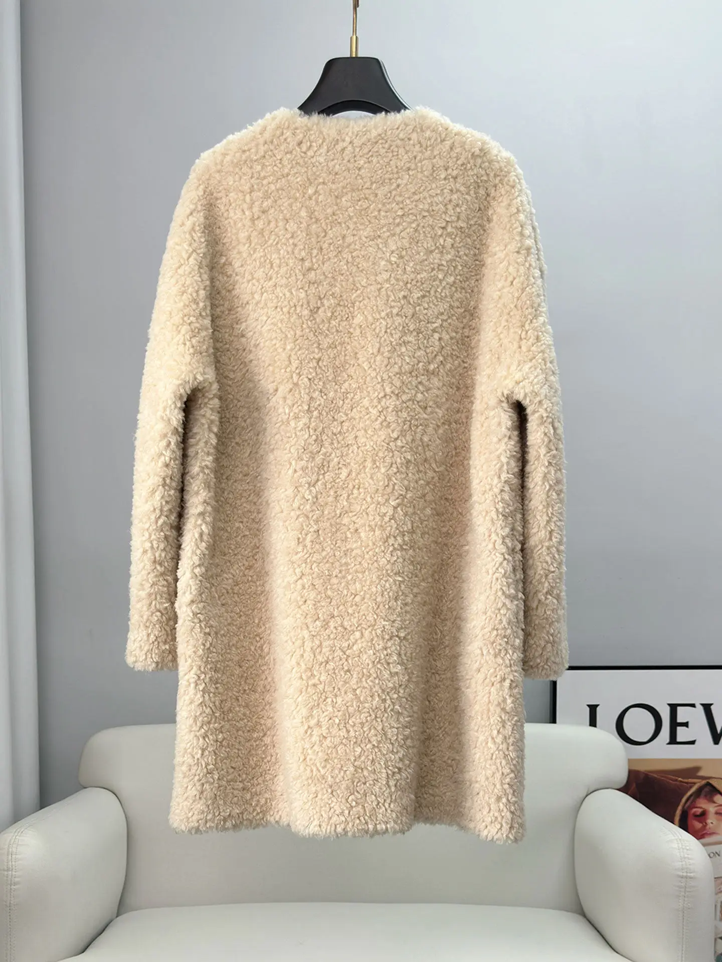 "Gift Bag" : 100% wool, sheared fleece and fur integrated fur coat for women, mid-length lambskin coat