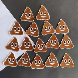 5 pz/4.6*4.4CM cacca Smile Face badge Patch Thermocollant, tessuto Applique ricamo ferro su toppe per abbigliamento, t shirt