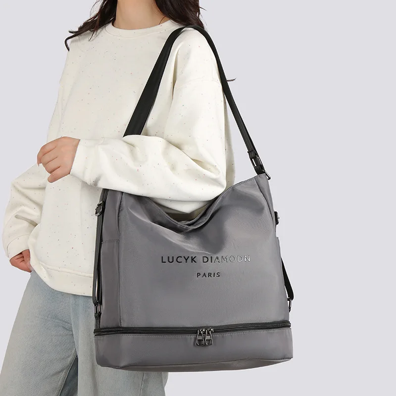 

‌2025 Oxford Cloth Tote Bag - Large Capacity Shoulder Bucket Bag for Women, Fashion Casual & Versatile Commuter Purse‌