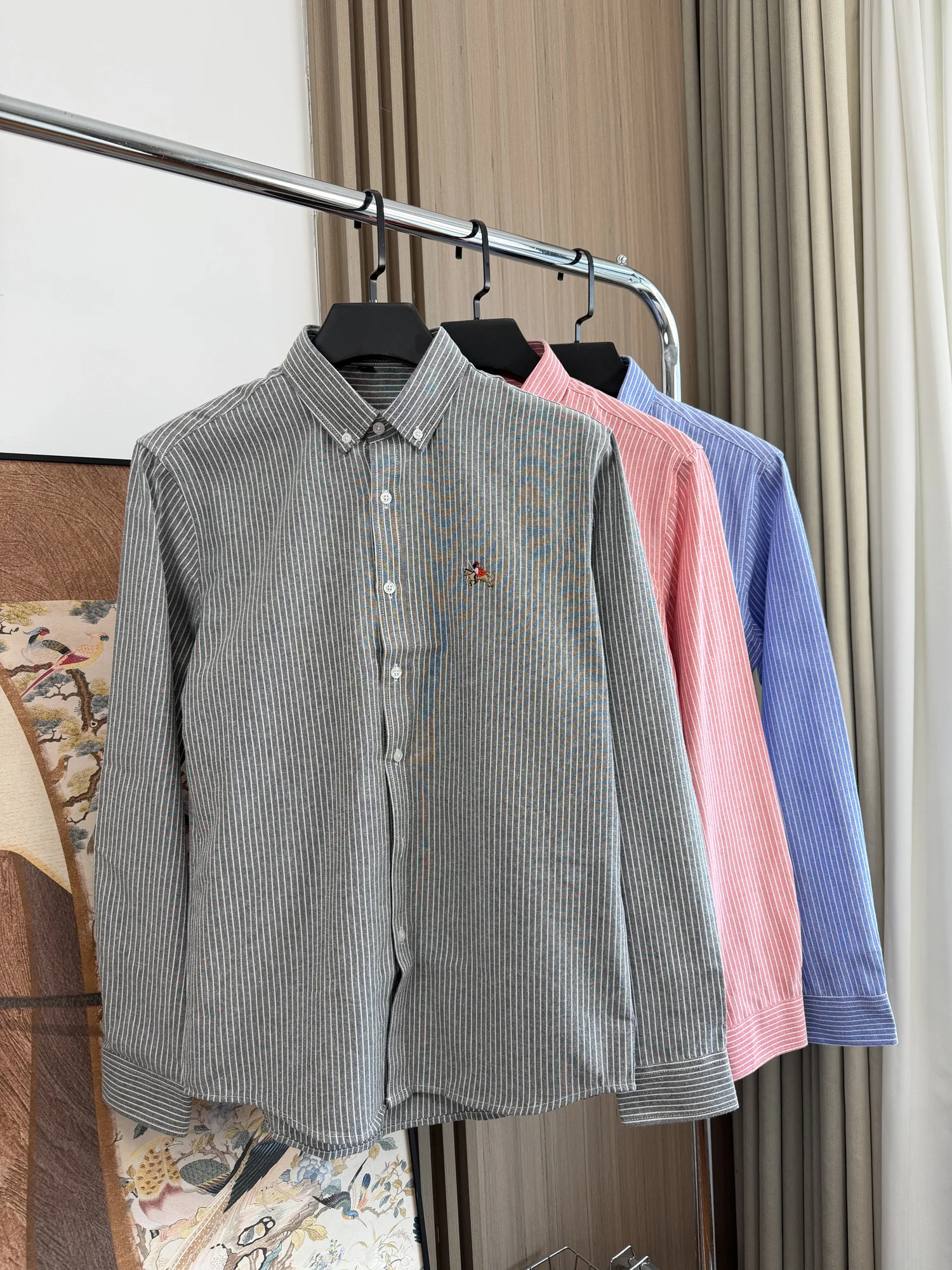 

Высокая производительность по отличной цене! Изысканная вышивка! Мужская весенняя удобная дышащая рубашка в полоску, универсальная, повседневная, с длинным рукавом