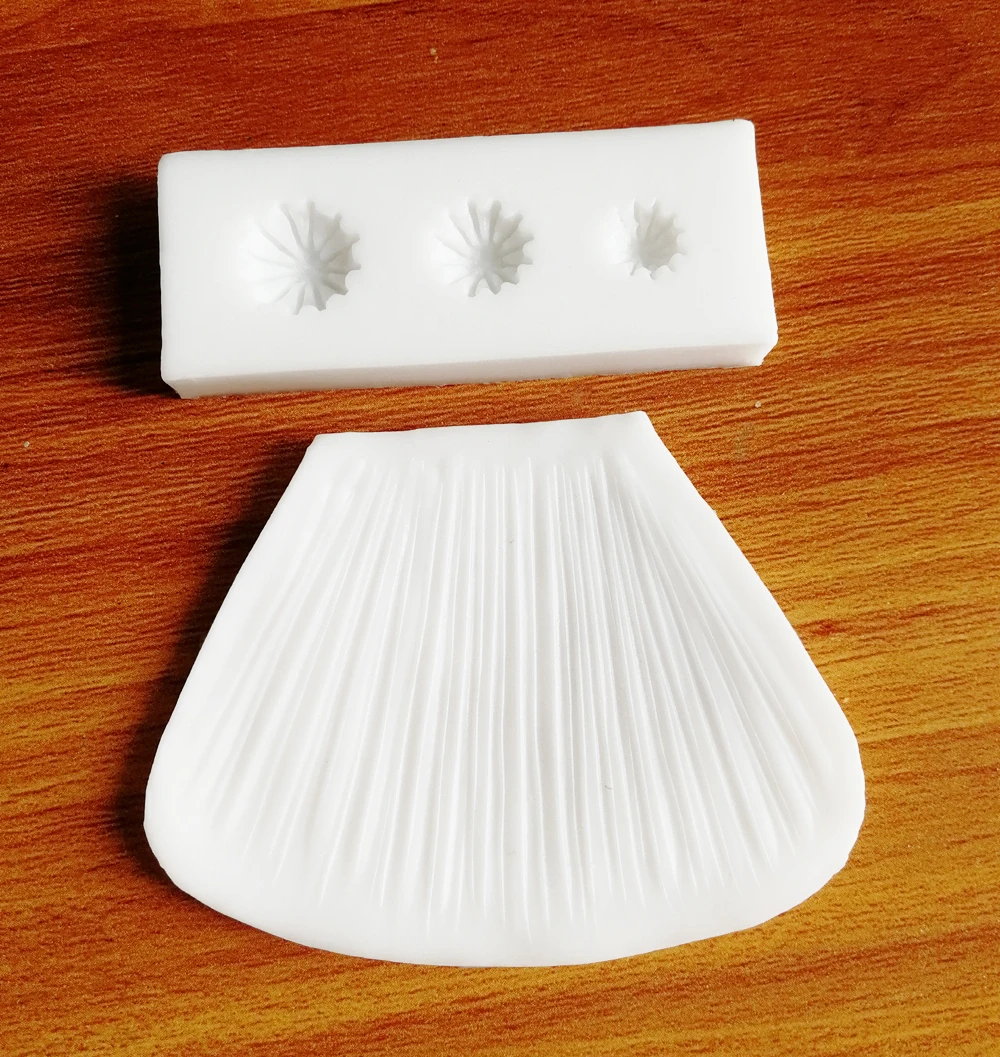 Buttercup Veiner Silicone Mold Cake Sugar Paper Art Fondant Cold Porcelain Clay Flower Craft Cake Decorating Moulds DIY M2138