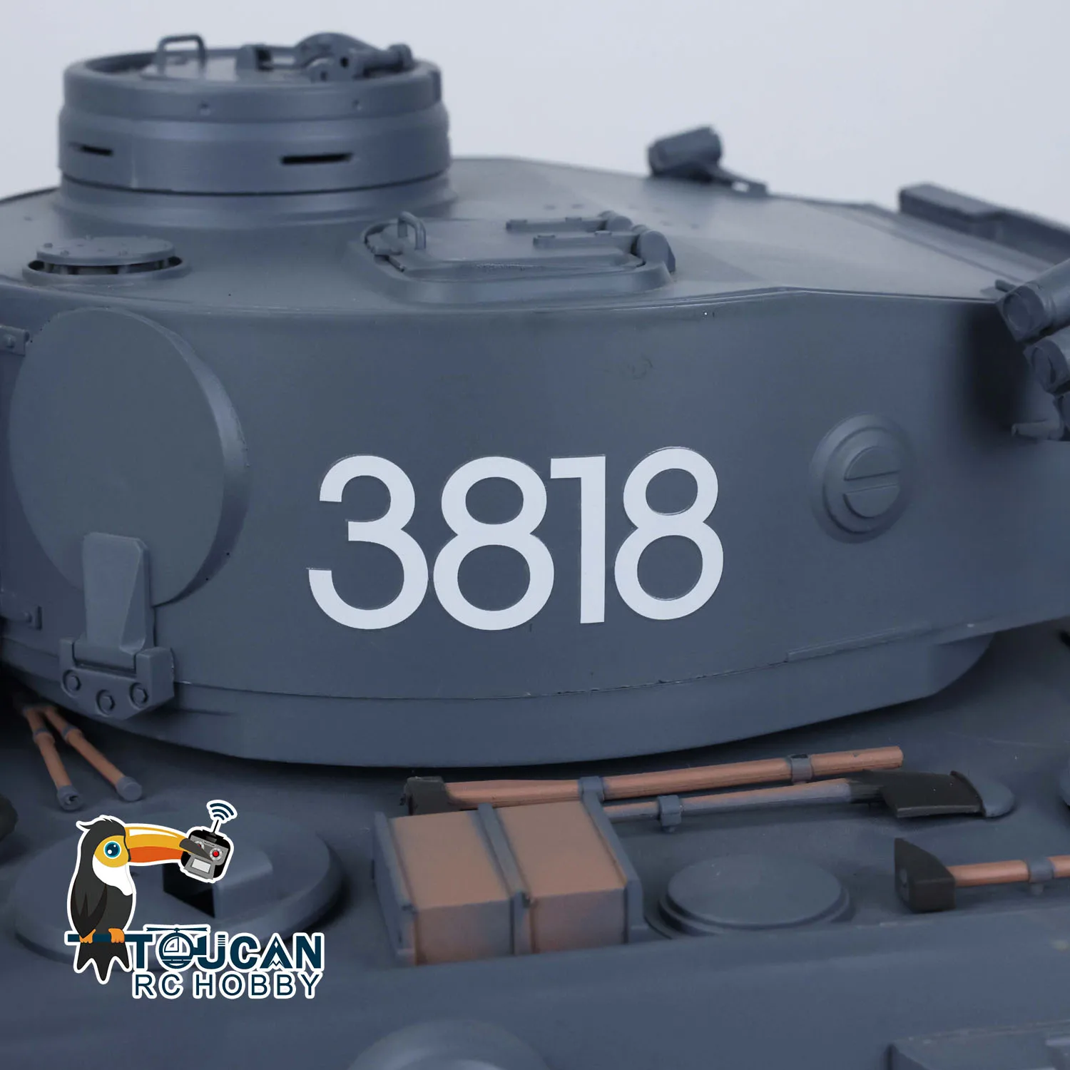 Pro Ver Heng Long TOUCAN 1/16 7.0 Tiger I RC Tank 3818 FPV Camera Barrel Recoil Metal Tracks Wheels BBs Airsoft IR Engine Sound view 5