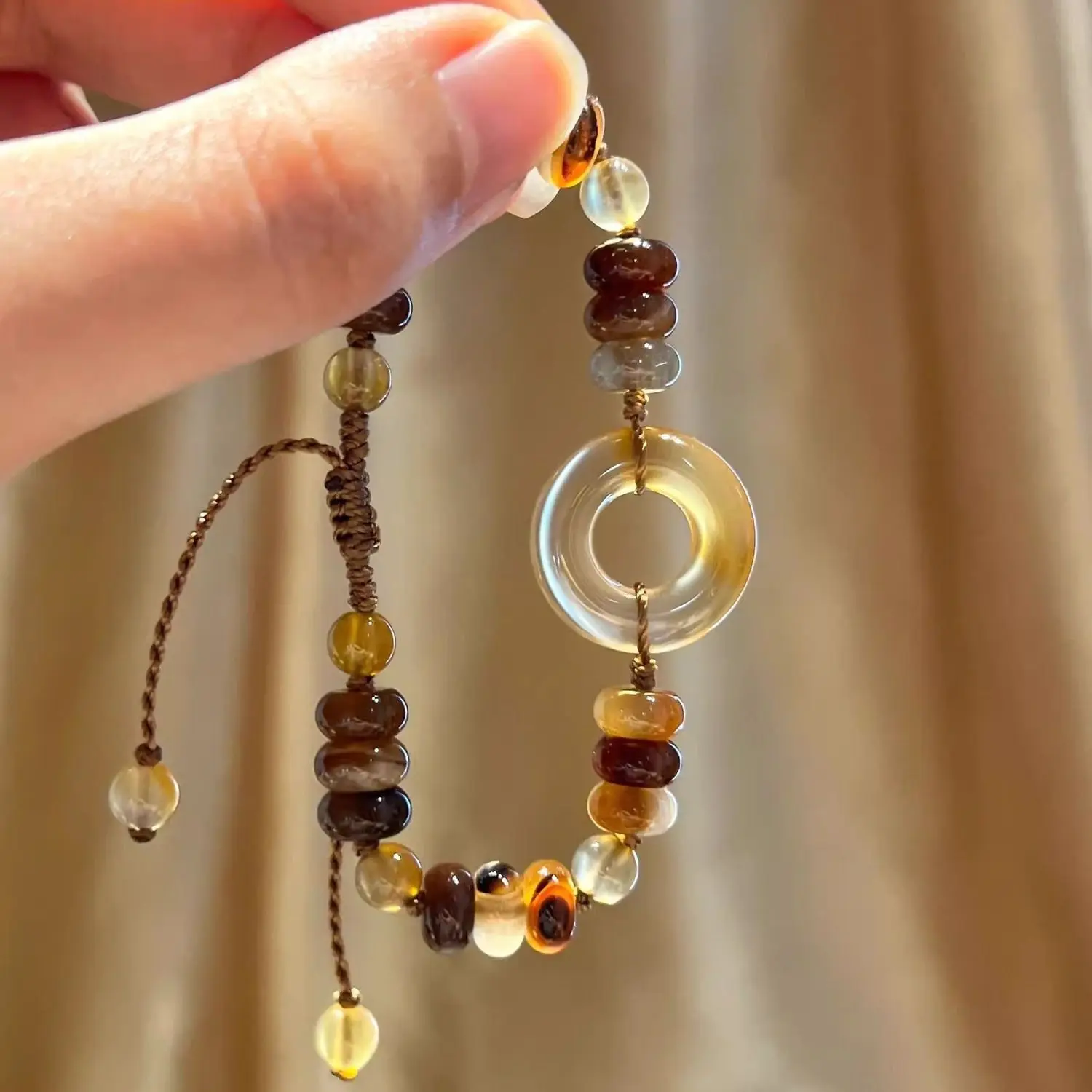 

Trendy Women's Bracelet Sparkling Pink Zircon Butterfly & Cherry Blossom Bracelet Youthful Friendship Gift Fashion Accessory