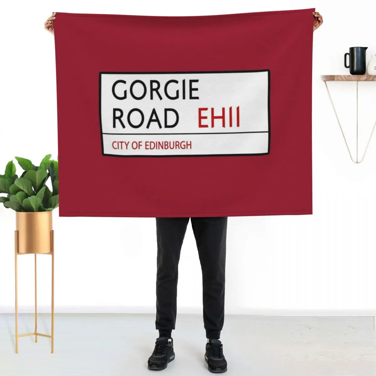 Gorgie Road (Hearts) Throw Blanket Soft Comfort Blanket for Reading Watching TV