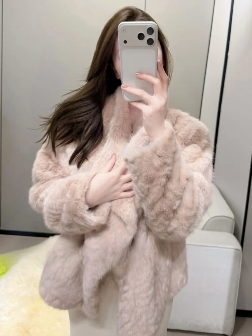 

Мягкая шуба из кроличьего меха для женщин с воротником из искусственной кожи, теплая, экологичная, нежная, мягкая верхняя одежда