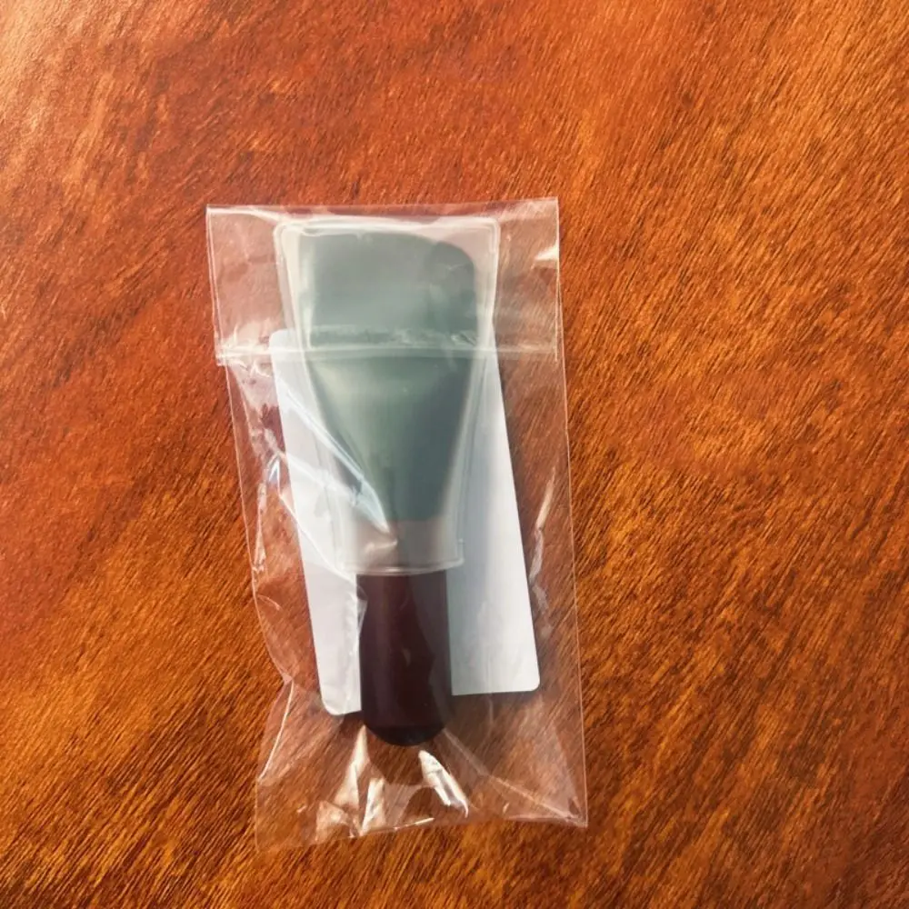 Creative Mini Foundation Brush Ultra-Thin Fluffy Texture Flat Top Foundation Brush Soft Bristle Simple Face Contour Brush