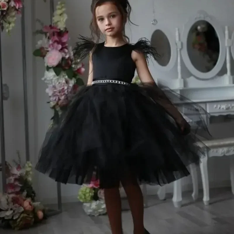 

Black Flower Girl Dress Feathers Jewel Ruffles Backless Princess Baby Girl Prom Dress for Wedding Birthday Party Evening Gown