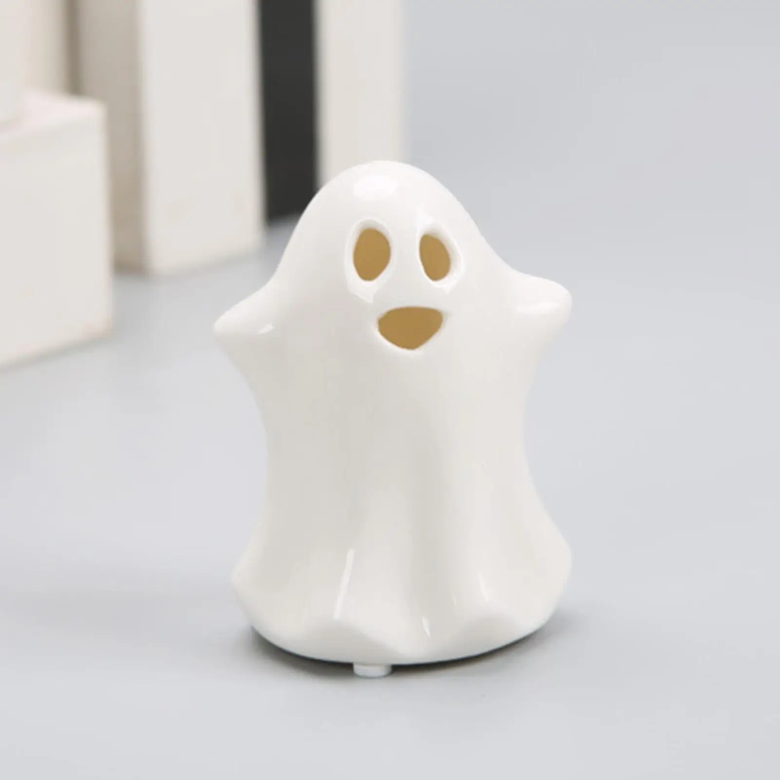 Halloween Figurines Ceramic LED Lighted Warm Glow Non-Slip Mini Ghosts Halloween Party Decorations For Home Bedroom Desk Table