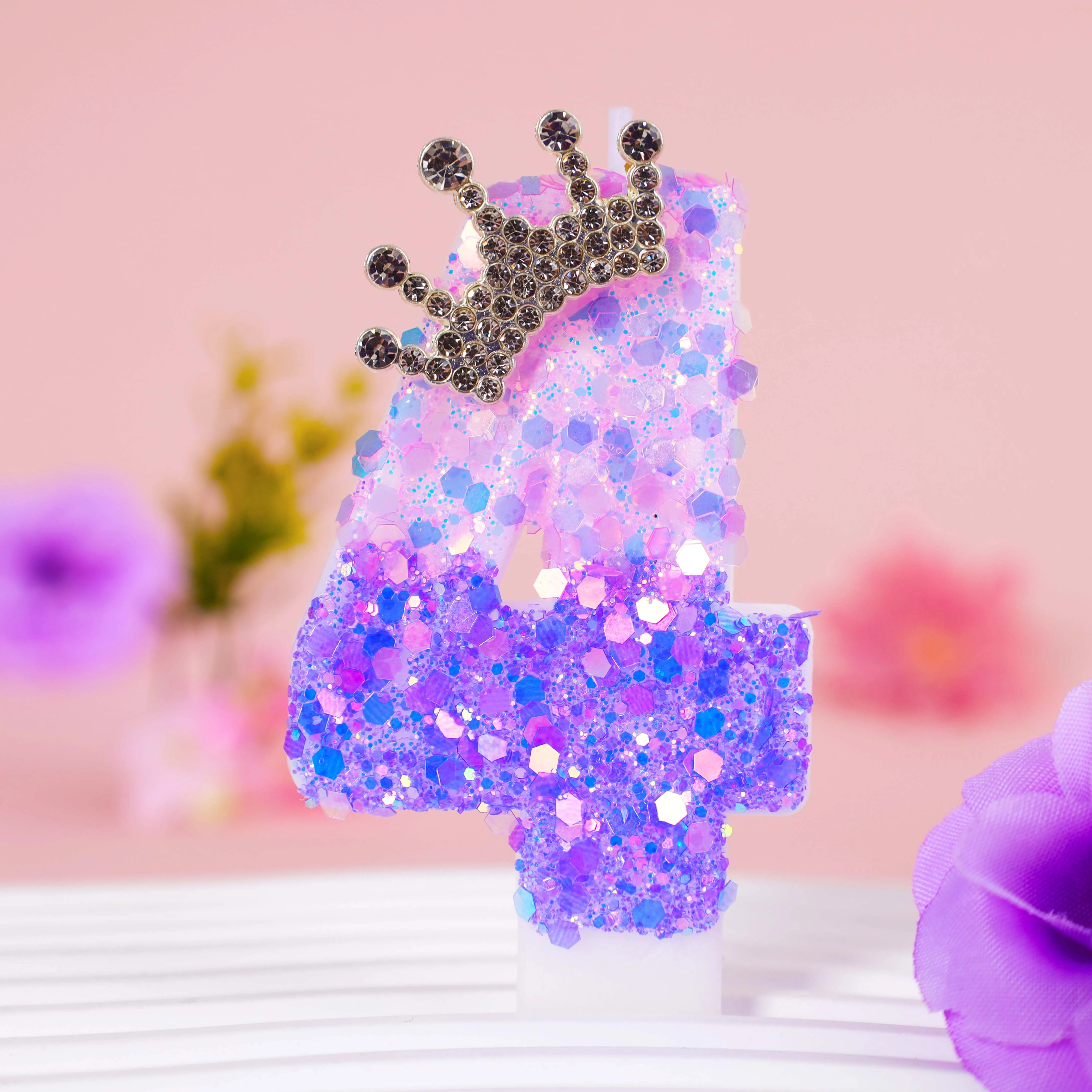 0-9 Lila & Rosa Ombre Glitzer-Kronen-Zahlen-Geburtstagskerze, Prinzessinnen-Stil Funkelnder Kuchenaufsatz für Mädchen 1./2./3. Geburtstag – Detail 9