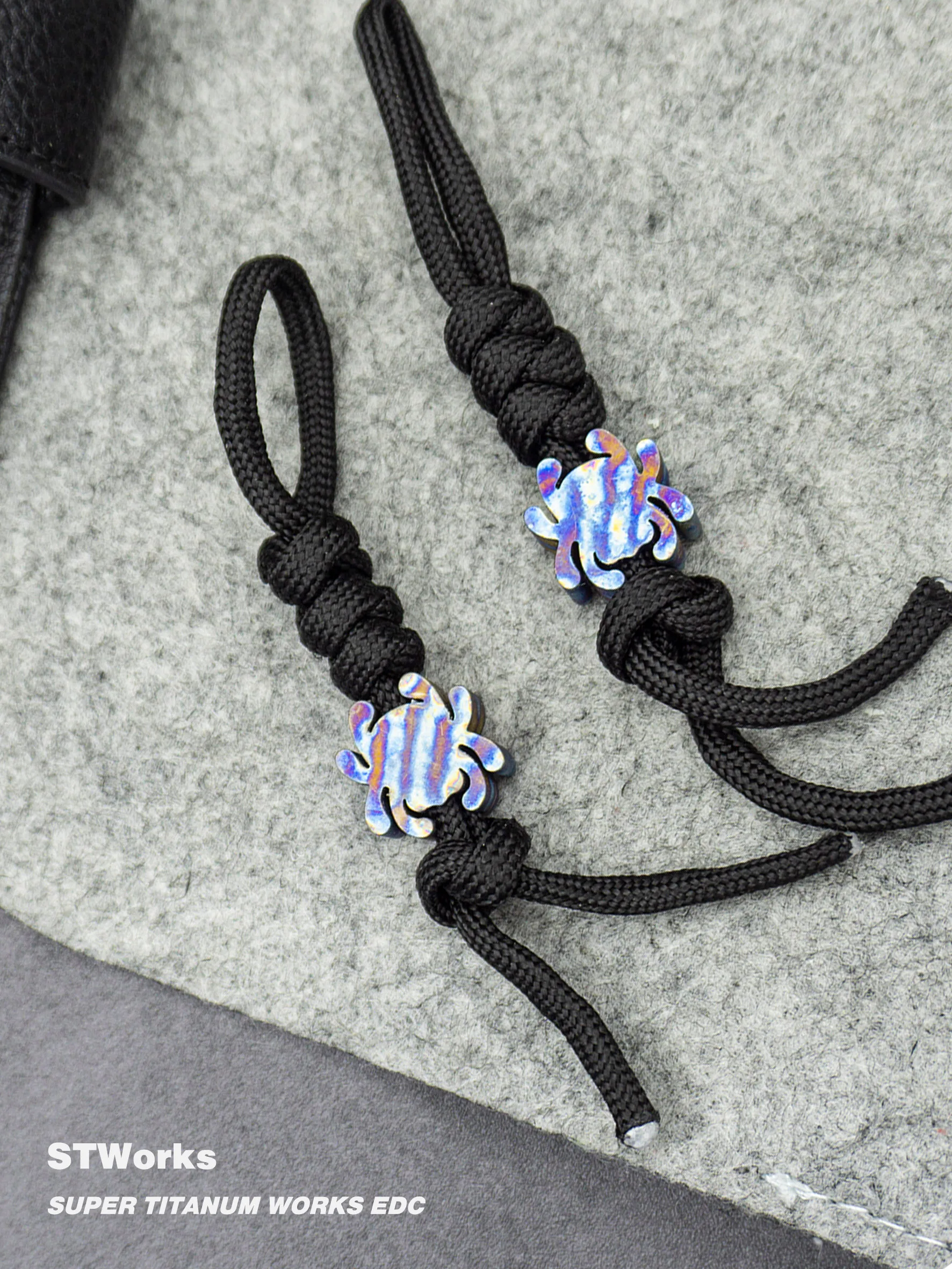 Titanium Alloy Umbrella Pendant, knife Pendant, Mobile Phone Chain Rope Pendant