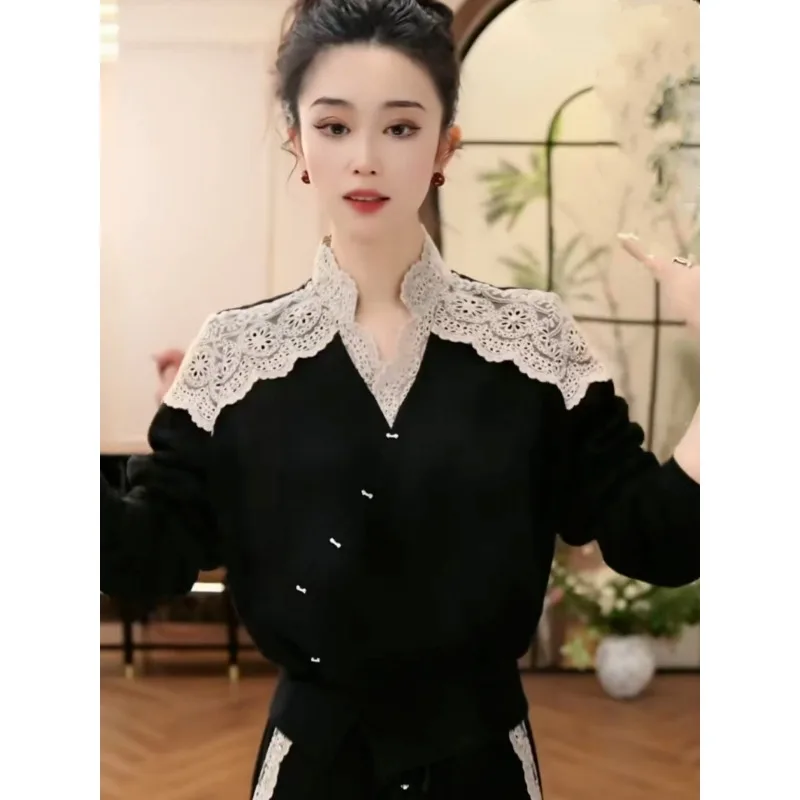 French Niche Western Style Lace Splicing Diagonal Button Half Open Collar Long-sleeved Shirt for Women 2025 Autumn New Top