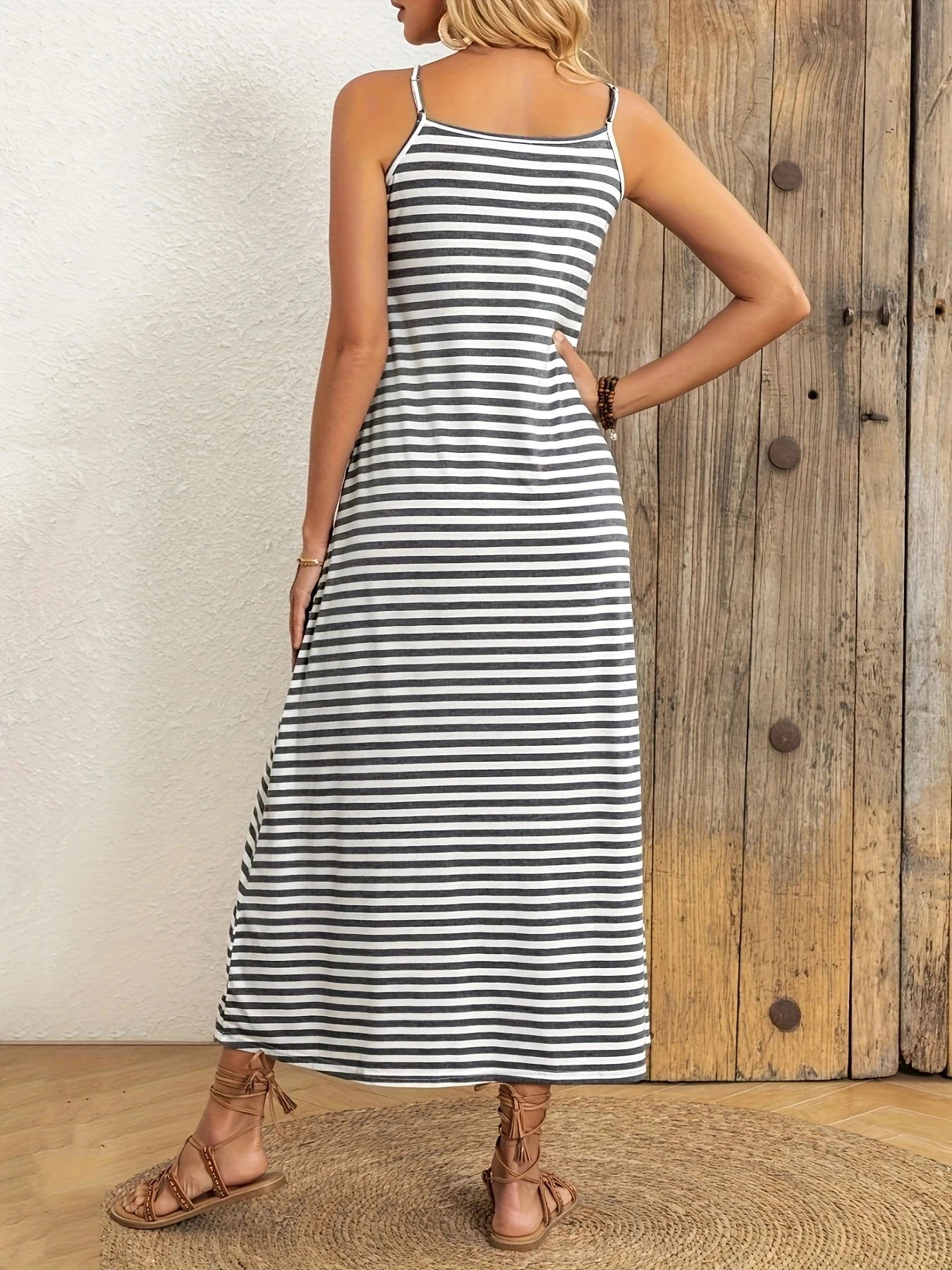 ชุดเดรสแม็กซี่ลายทางสำหรับผู้หญิง ชุดเดรสยาวทรงหลวมแบบลำลองสำหรับฤดูร้อนและชายหาด