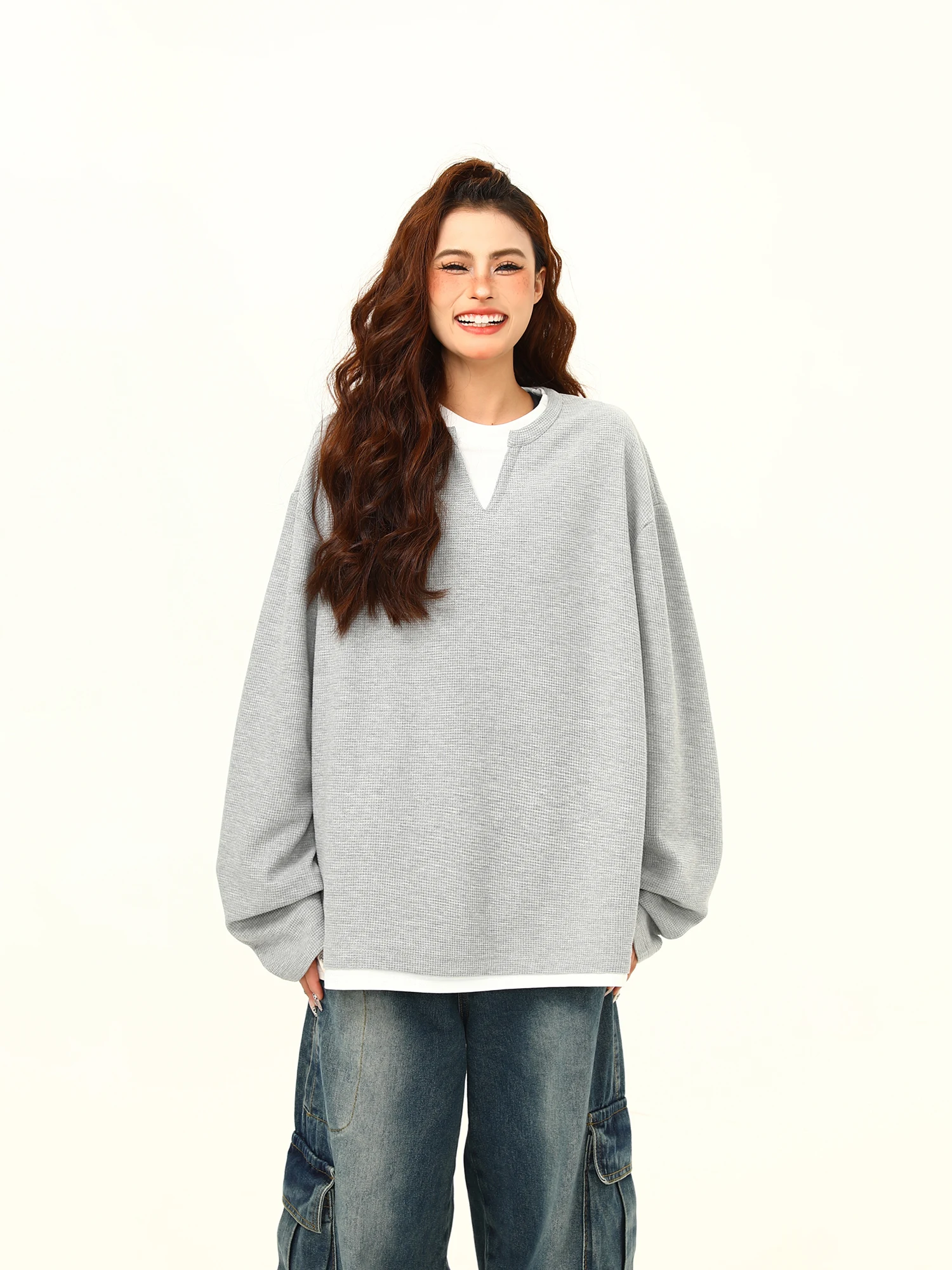 

Женская винтажная толстовка Wild Early Autumn с V-образным вырезом, свободного кроя, с длинным рукавом, базовый слой, уличный стиль, нейтральный цвет, ветрозащитная базовая футболка