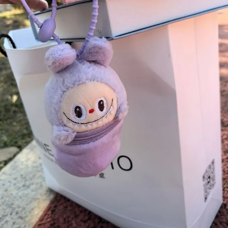 Porte-clés en peluche Kawaii Labubu pour enfants, mini sac de rangement pour écouteurs, sac à dos pour enfants, pendentif fille, porte-monnaie, cadeaux de vacances, mode