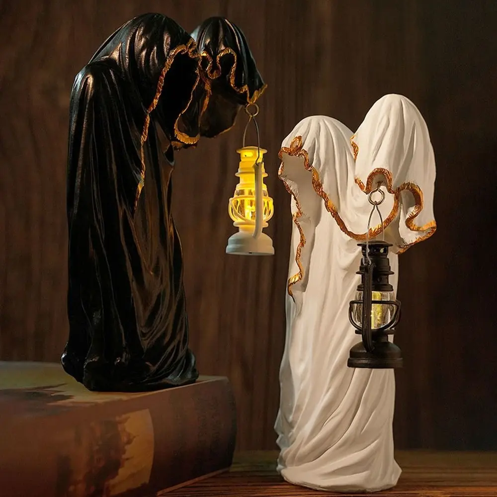

Resin Hell Mailman Lantern Decorative Scary Hermit Resin Statue with Lantern Halloween Figurine Table Centerpieces