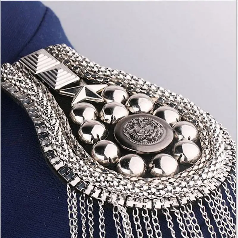 British Style Handmade Shoulder Jewelry Tassel Rhinestones Epaulettes Clothing Accessories Brooch Epaulet Shoulder Brooches