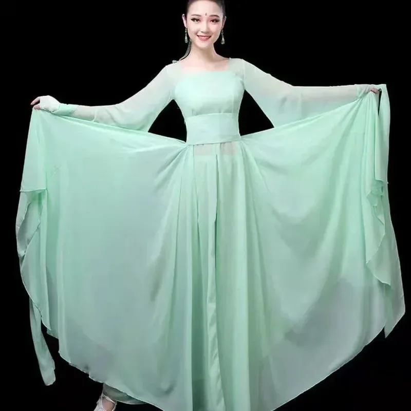 ملابس الرقص الكلاسيكية Hanfu Yangko النسائية الصينية الأنيقة ملابس الرقص الشعبي مروحة الرقص فستان Hanfu الشرقي التقليدي