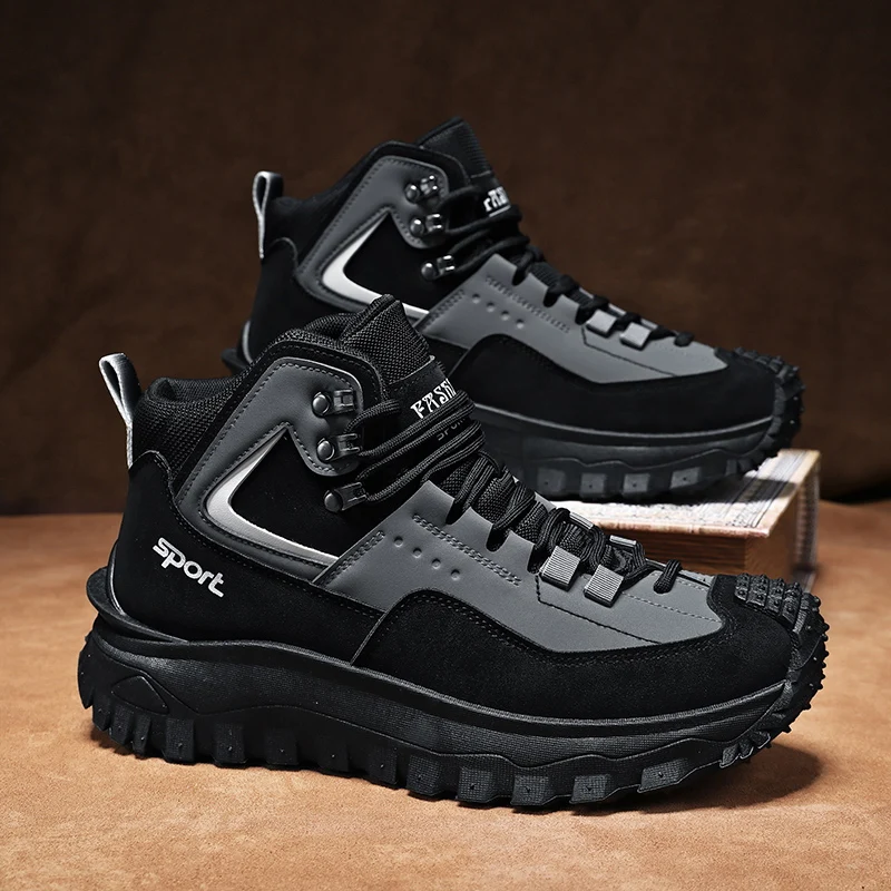 High-Top Outdoor Hiking Shoes 5