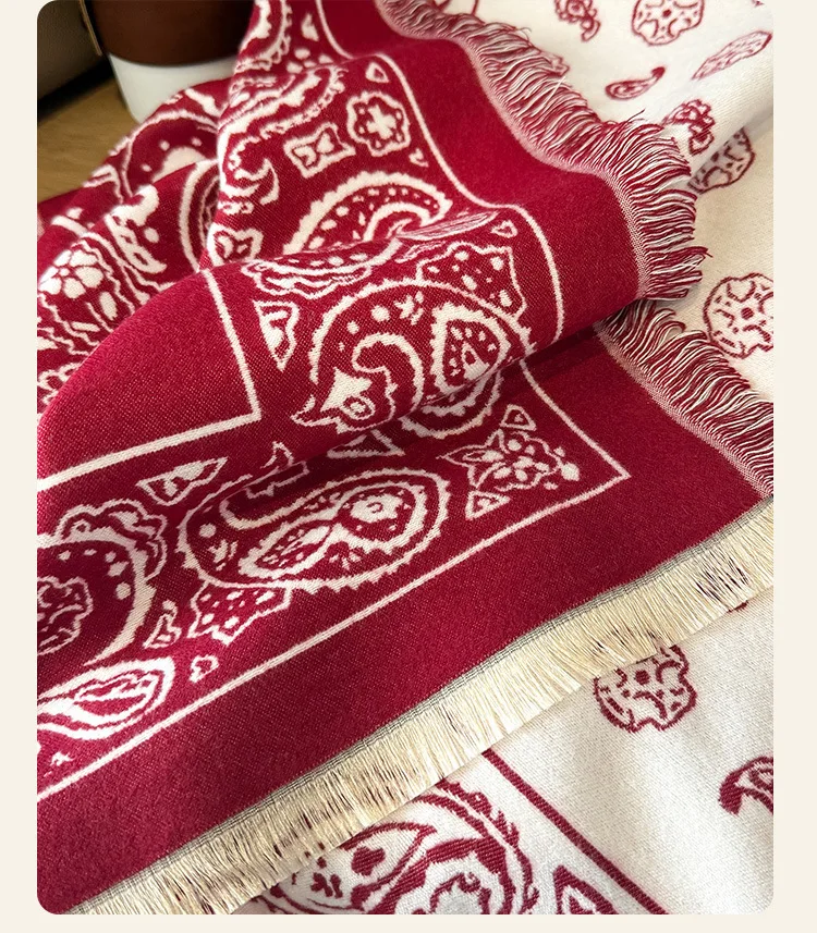 Hot selling new RV blanket warm and soft imitation cashmere printed camping shawl 130 * 130cm elegant and luxurious quality