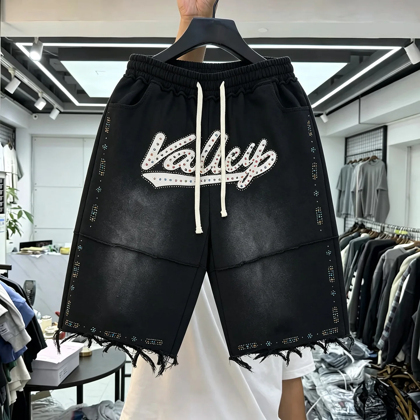 Vintage Street Letter Embroidery Patchwork Rhinestone Shorts Casual Loose Straight Five-Quarter Length Youth Summer Fashion