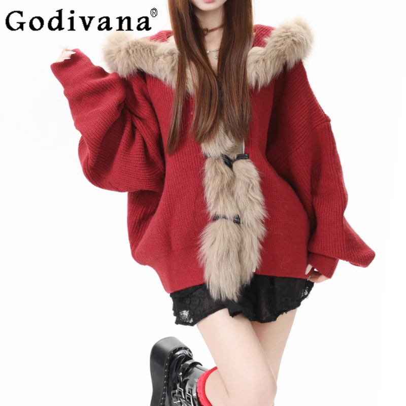 เสื้อสเวตเตอร์มีฮู้ดแต่งขนเฟอร์ขนาดใหญ่สำหรับผู้หญิง ฤดูใบไม้ร่วง ฤดูหนาว สไตล์ญี่ปุ่น เสื้อคลุมคาร์ดิแกนสุดหรู สีแดง โลลิต้า เสื้อแจ็คเก็ตถัก