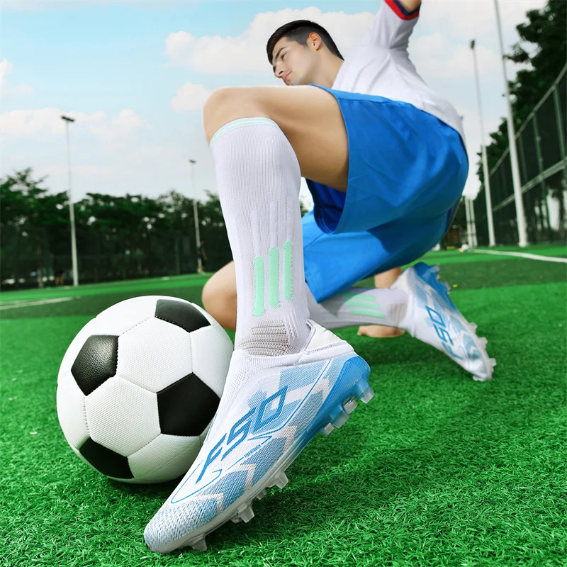 Mens Outdoor Soccer Shoes Professional Football Shoes TF/FG Football Field Boots Comfortable Non-Slip Training Sneakers 35-45