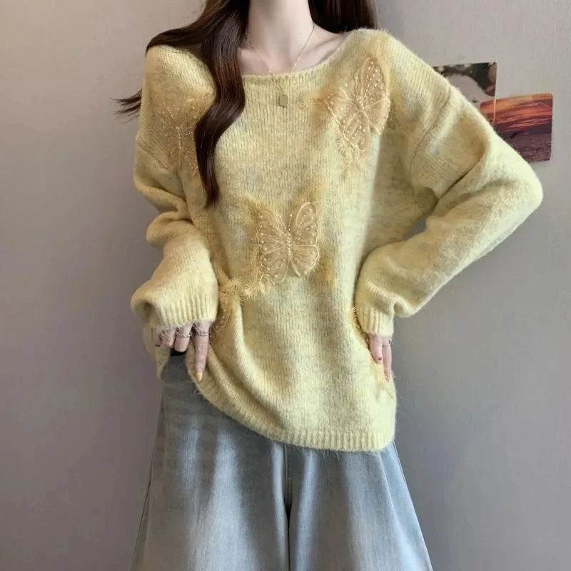 Large Size Women Autumn Stunning Sweater 2025 New Design Sense Heavy Three-Dimensional Flower Beautiful Knitted Top Beige Gery