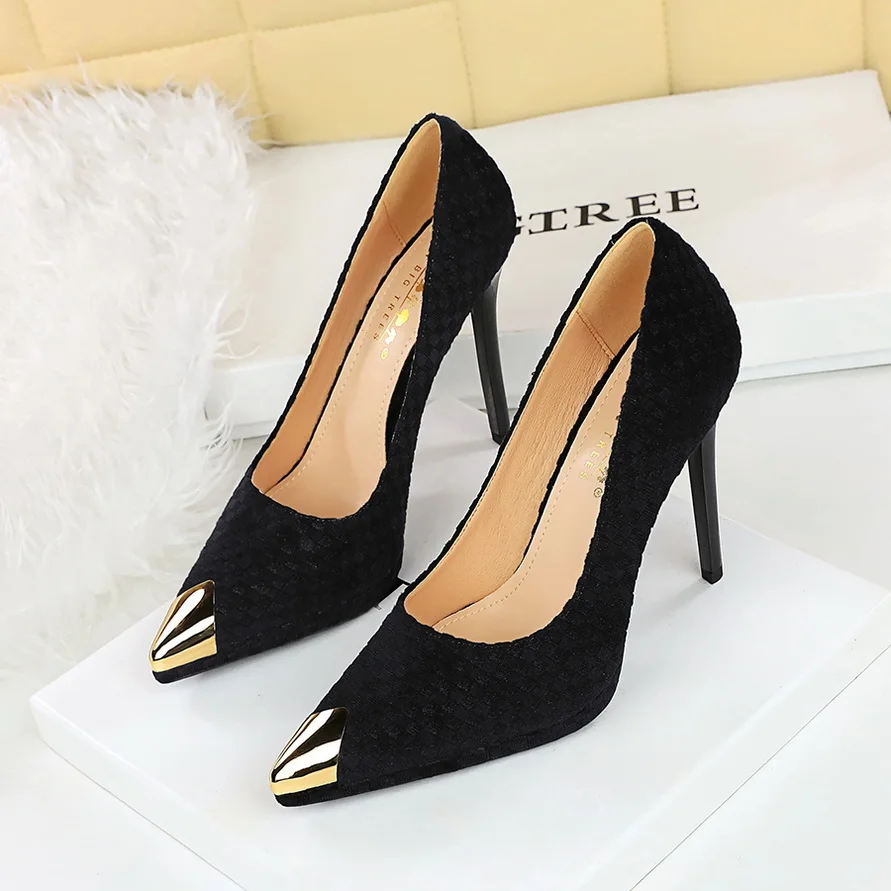 

Black Super High Heels 11.5cm Women's Shoes Waterproof Platform Pumps Shallow Mouth Heels Metal Pointed Stilettoes Banquet Shoes