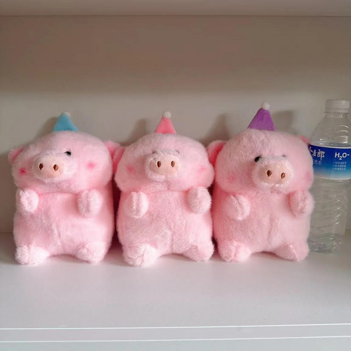 2025 3 pieces of new pig plush toy cartoon stuffed animal plush toy figures, 23cm