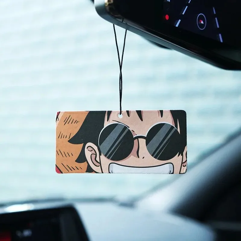 Pingente de Carro One Piece Luffy com Tabletes Aromatizantes, Decoração para Carro, Acessórios de Desodorização para Retrovisor