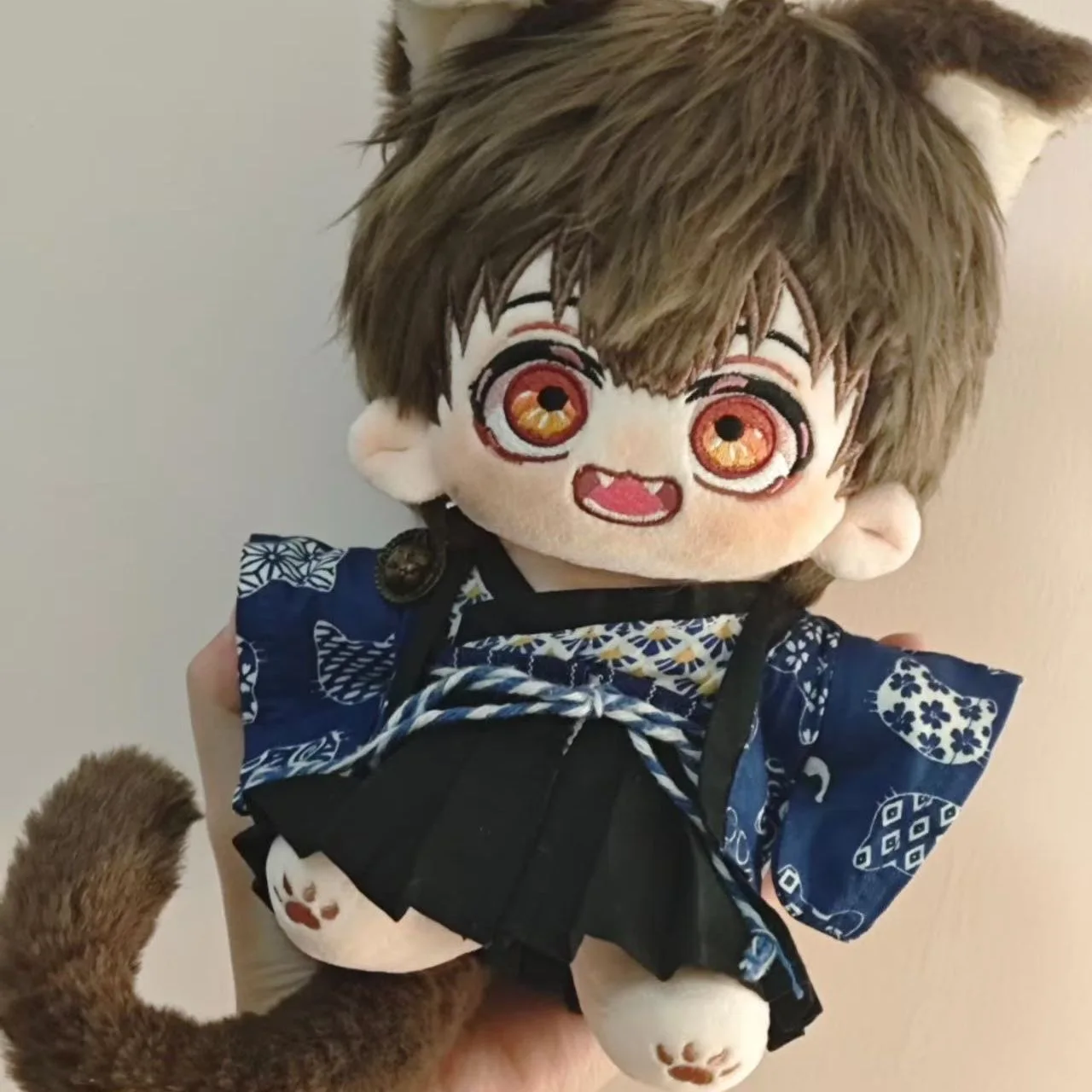 Asli Rilis Pertama Anime Sekitar Tanah Terikat Pemuda Bunga Raja Atribut 20CM Boneka Katun Boneka Lucu Peledak
