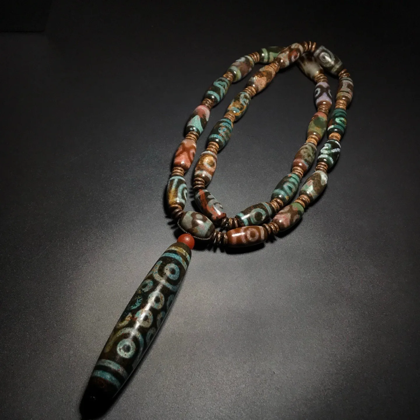 Tibetan Cinnabar Old Agate DZi Multiple patterns 9 Eyes Beads Necklace J0413