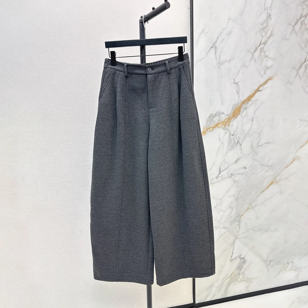 2026 High Quality Women's Solid Color Knit Wide Leg Trousers Loose Casual Pants26101737