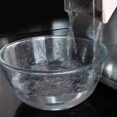 Macchina elettrica per patatine fritte con dente di lupo Macchina commerciale completamente automatica per spingere patate a onda Macchina per la produzione di patatine fritte