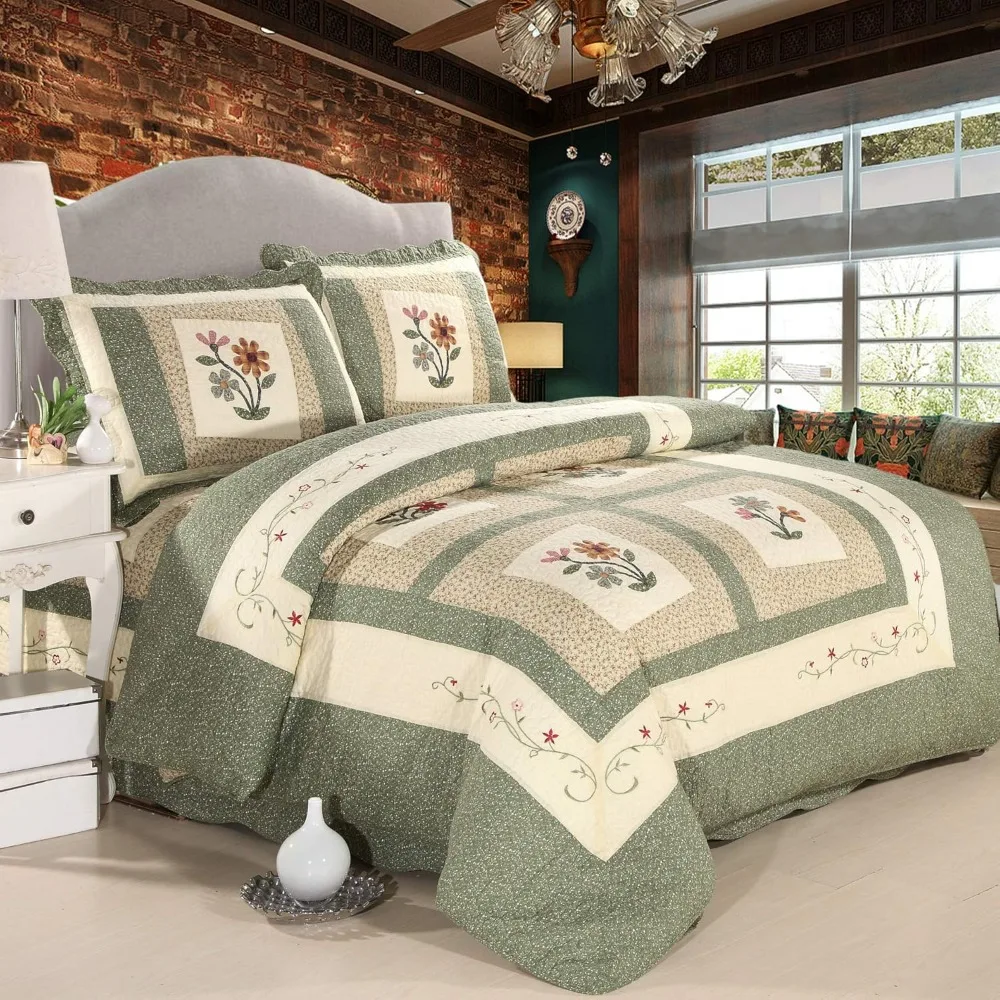 Christmas Green 3 Piece Embroidered Floral Quilted Bedspread Quilt Set 100% Cotton Reversible Patchwork Coverlet Set