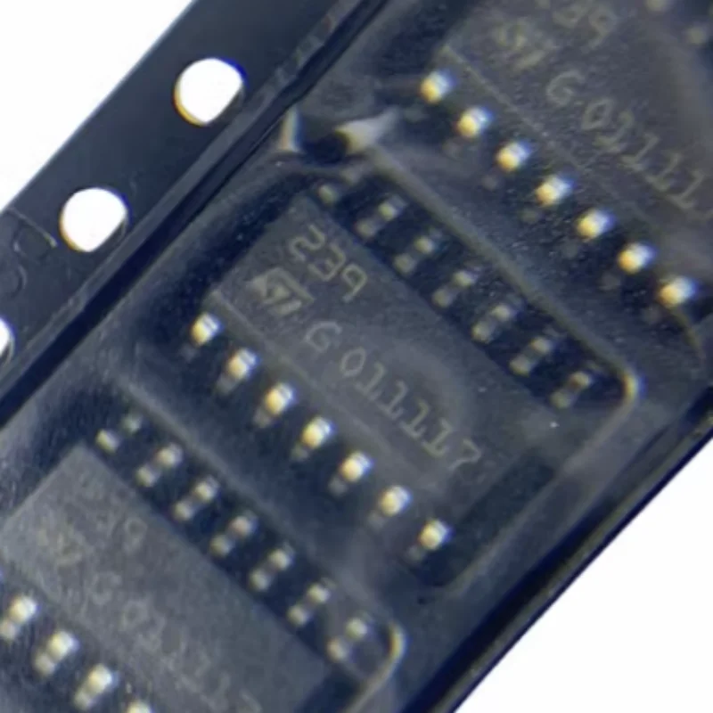 10PCS/LM239DT 239 Original Genuine Goods in Stock SOP14