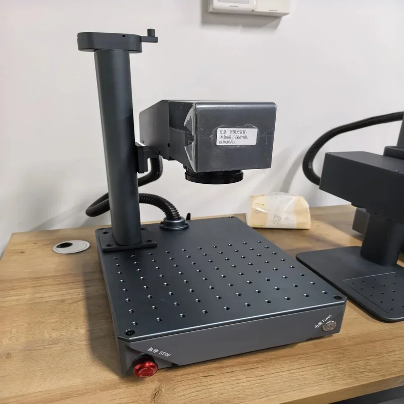 20W Fiber Laser Engraving Machine for Jewelry and Metal Items