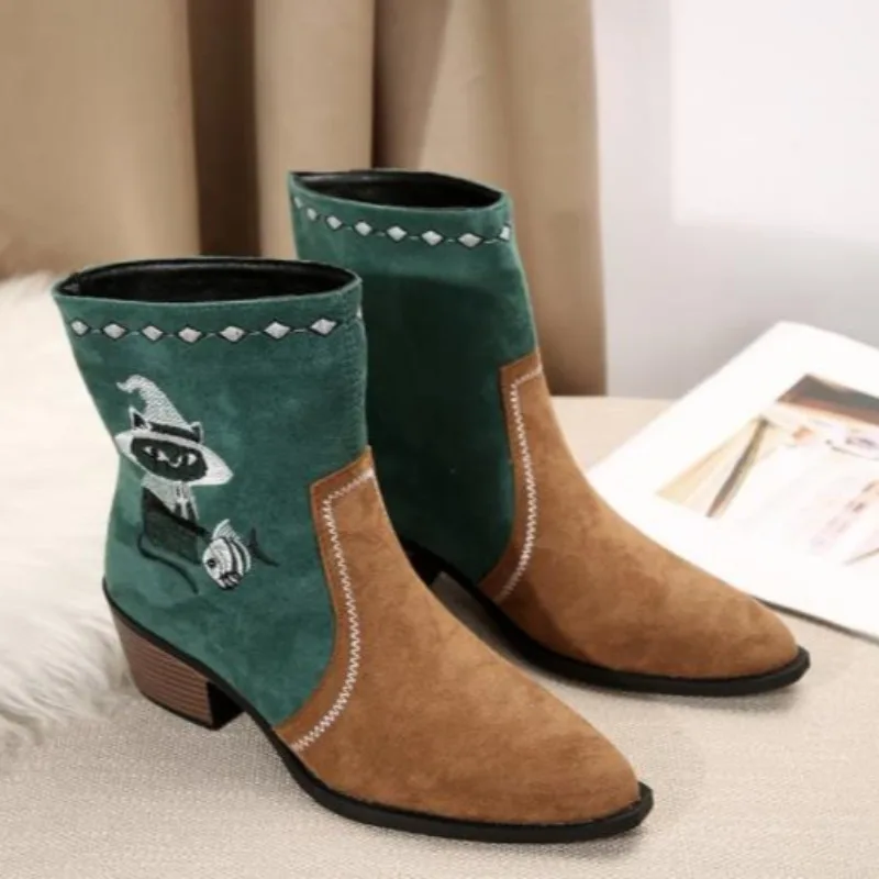 

Women's Fashion Chunky Single Boots Autumn New Round Head Sleeve Embroidery Stitching Non-slip Ankle Boots