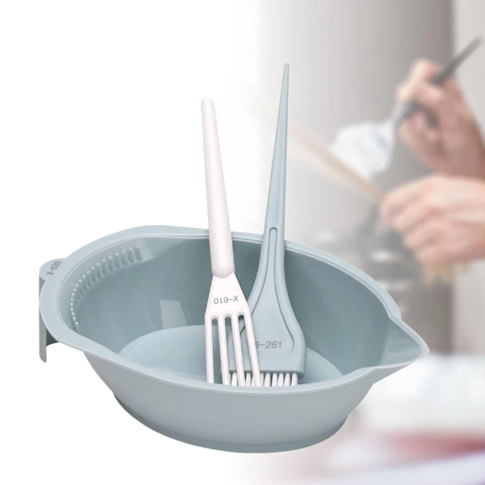 Hair Coloring Bowl and Brush Kit Nonslip PP Dye Mixer with Applicator Brush Hair Color Tools for Highlights and Daily Styling