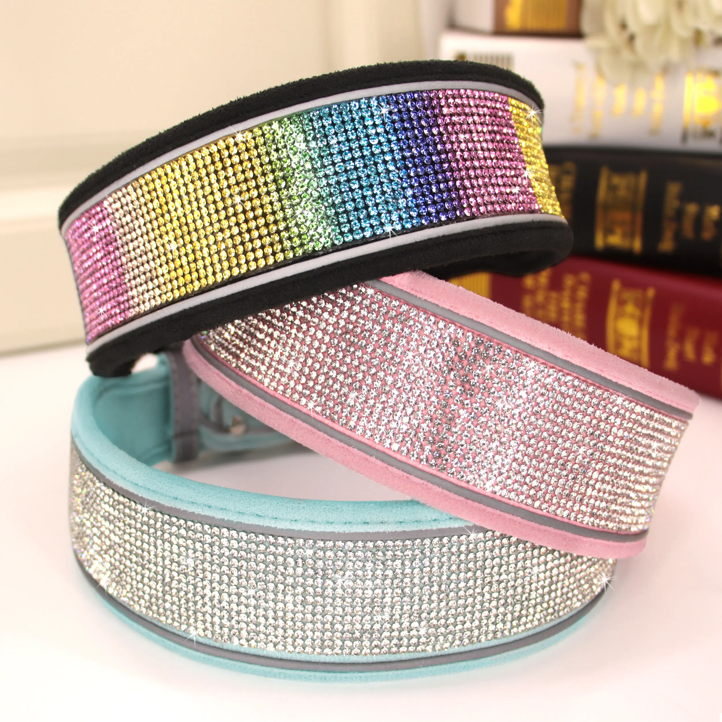 Bling Rhinestone Leather Dog Collars For Small Medium Large Dogs Adjustable Puppy Pet Collar Chihuahua Yorkie Dog Accessories