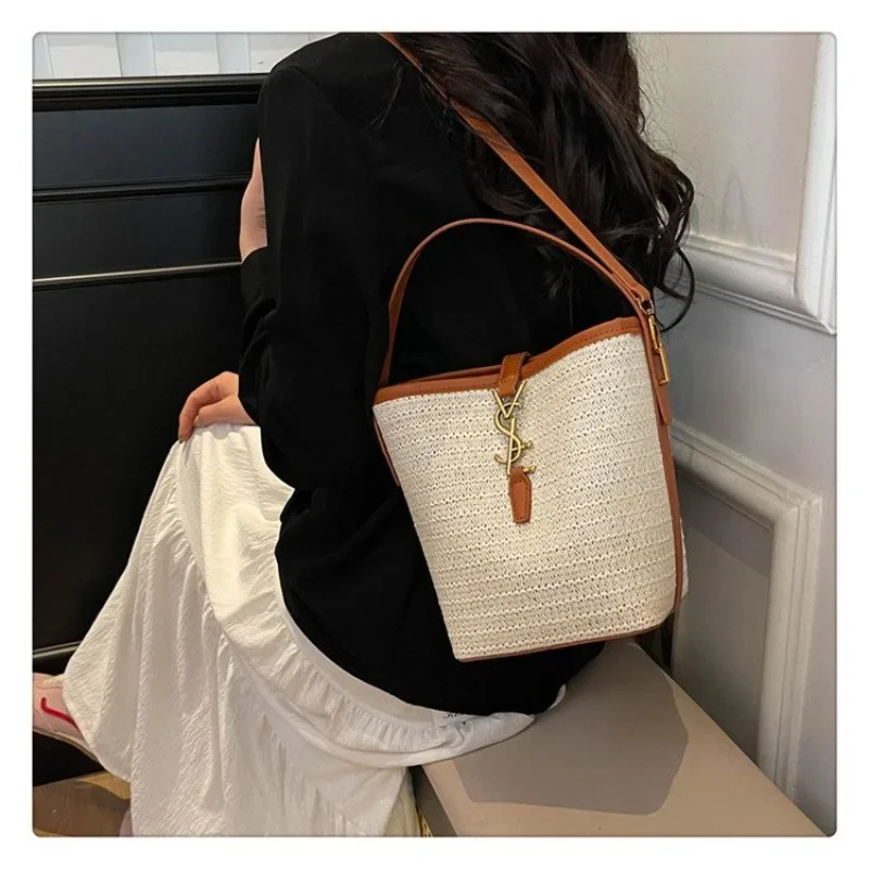 The 2025 New Luxury Design Crossbody Bag for Women Is A Multi-functional and High-end Commuter Handheld Bucket Bag